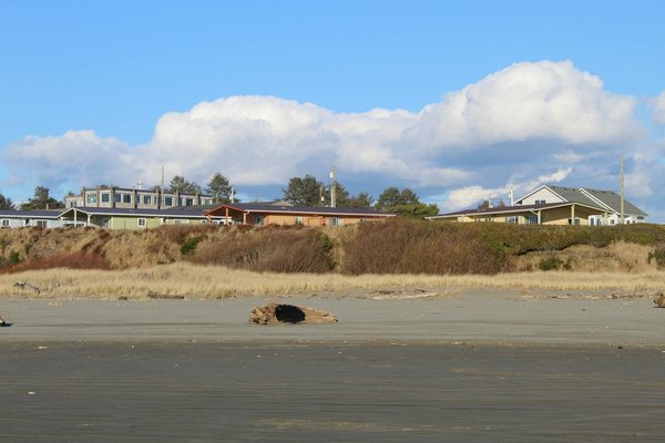 Discover Affordable Treasures: Your Ultimate Guide to Budget-Friendly Accommodations Near Edinburgh's Historic Attractions