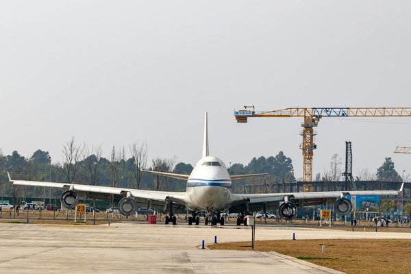 Explore Somerset's Secret Treasures: A Captivating Journey into the Art of Traditional British Cider Crafting